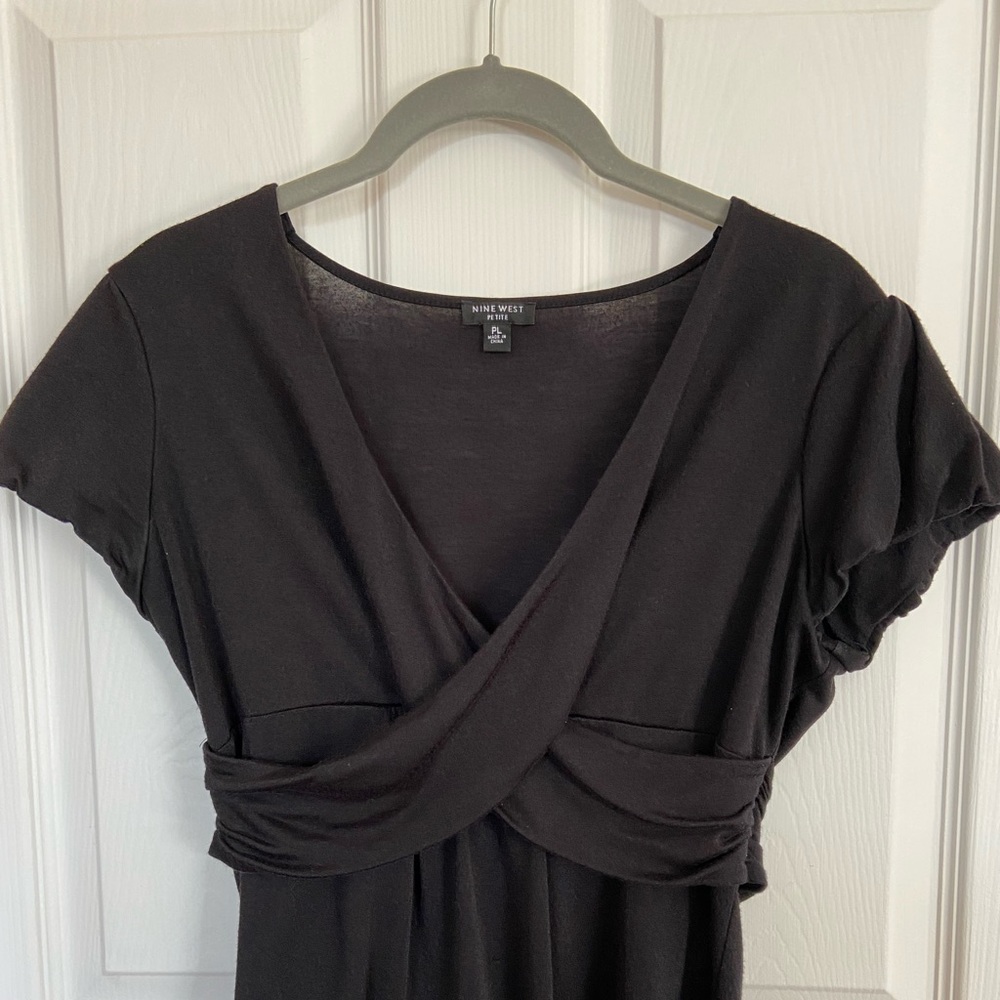 Nine West top
